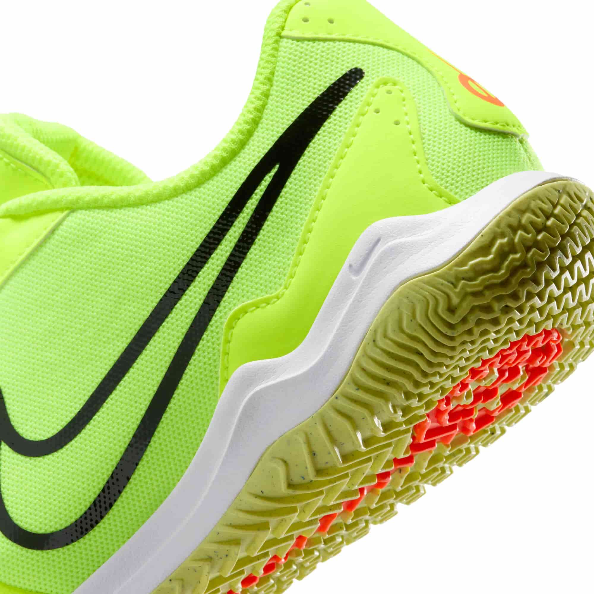Nike Jr. Tiempo Legend 10 Academy IC indoor soccer shoes