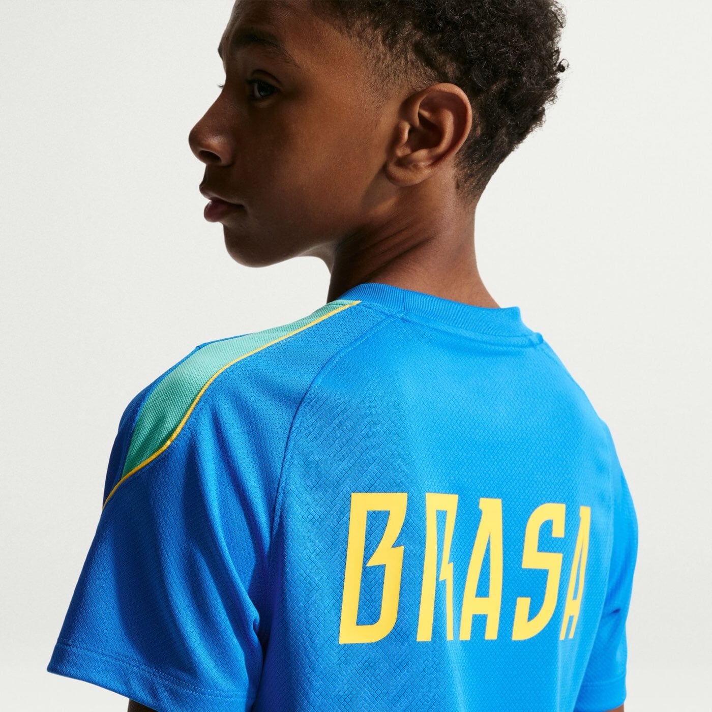 Brazil Strike Training Top Youth Training Tops Nike