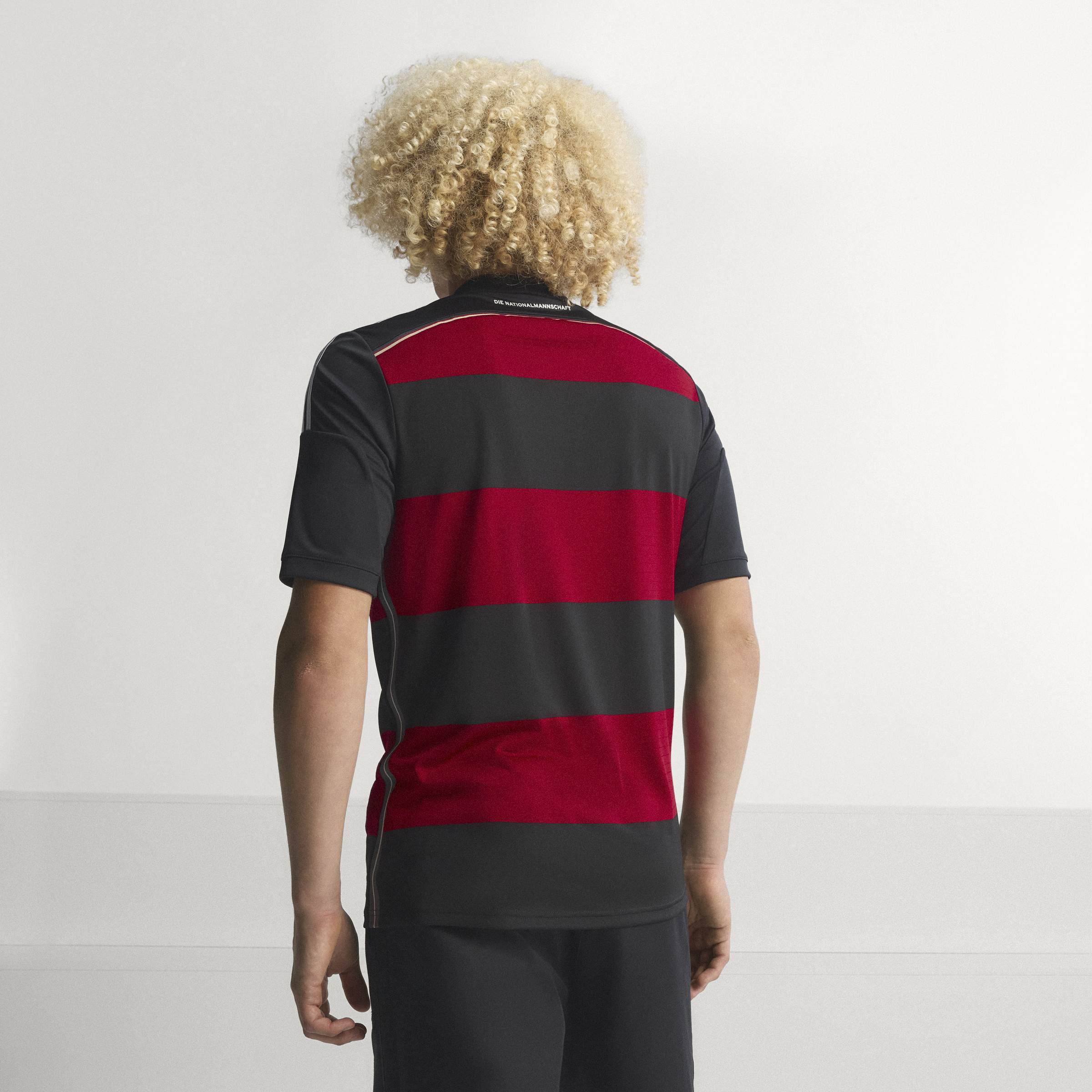 Germany 2014 Away Jersey for men with jacquard fabric and DFB crest