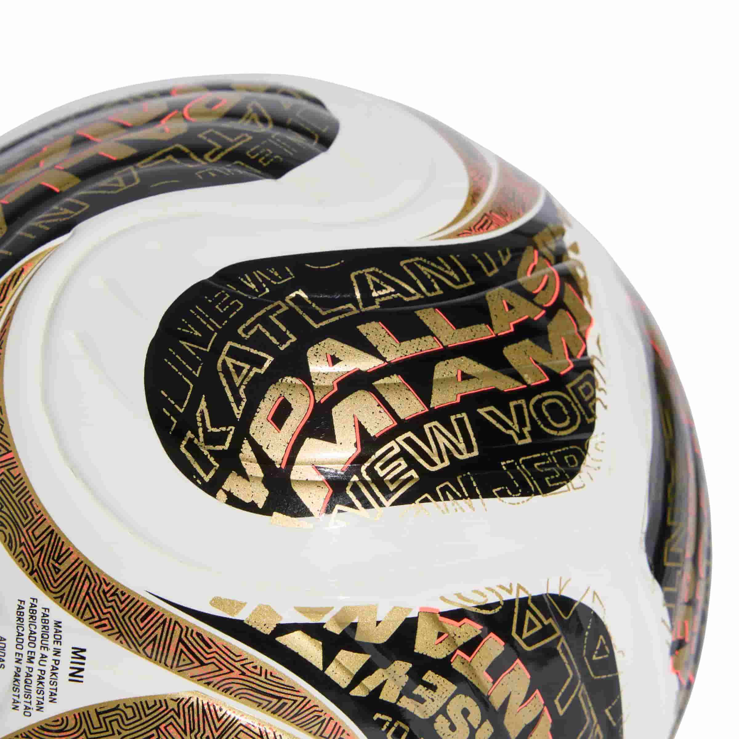 adidas FIFA World Cup 26 Trionda Finals Mini Soccer Ball Mini Balls adidas