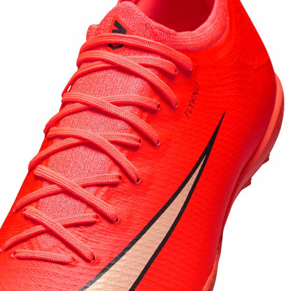 Nike Mercurial Vapor 17 Pro TF soccer shoes