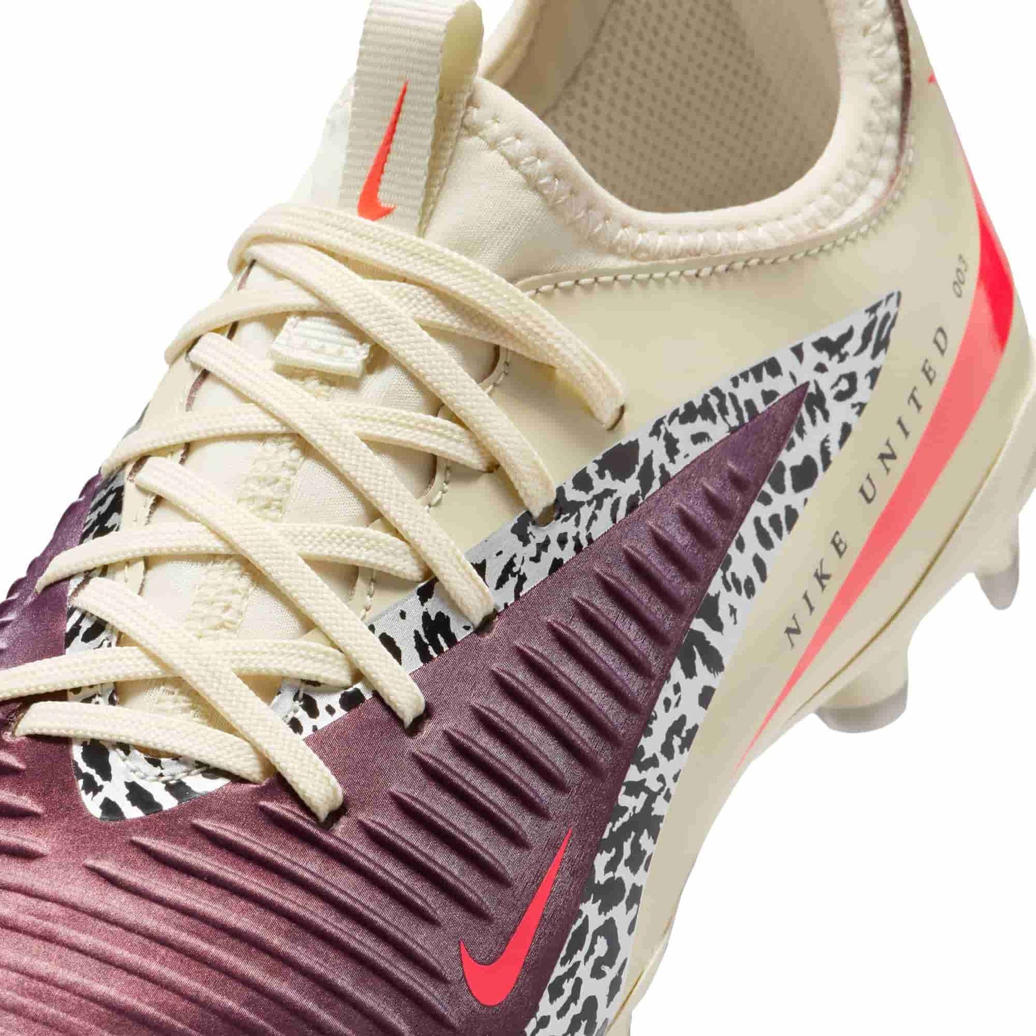 Nike United Phantom 6 Low Academy MG Jr. Multi Ground (MG) Nike 