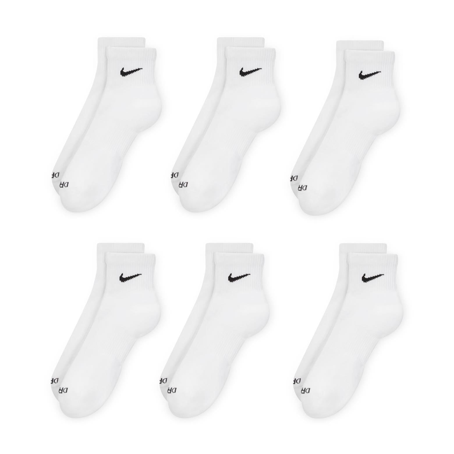 Nike Everyday Plus Cushioned Training Ankle Socks showing advanced cushioning and breathable design.