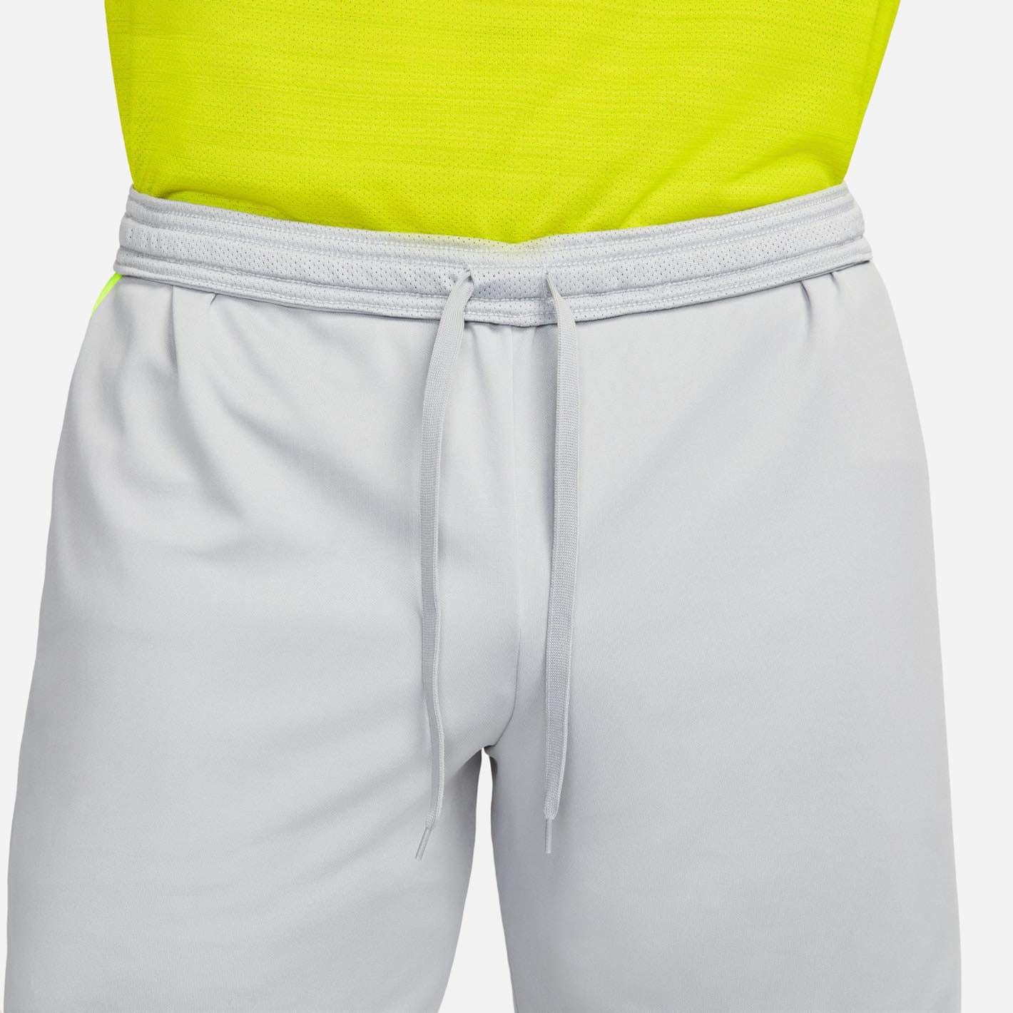 Nike Dri-FIT Academy Training Shorts Nike 